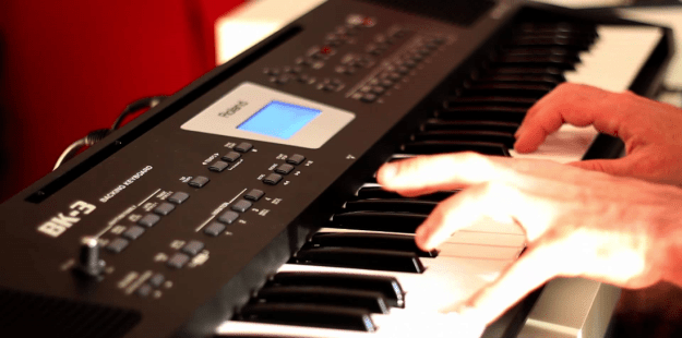 Roland BK-3