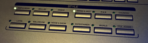 Uno sterminato patrimonio di stili Yamaha è su Tyros5