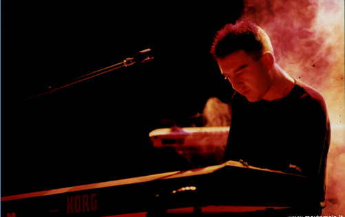 Un giovane Max Tempia ai tempi in cui collaborava con Korg